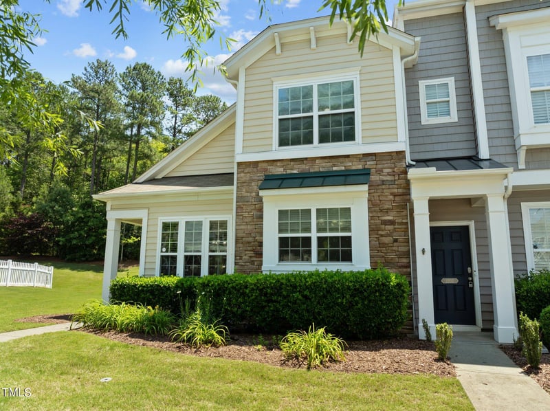 1301 Denmark Manor Dr, Morrisville, NC 27560