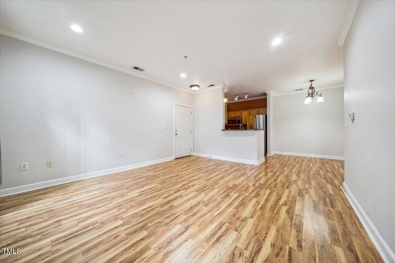 1301 Durlain Dr #103, Raleigh, NC 27614