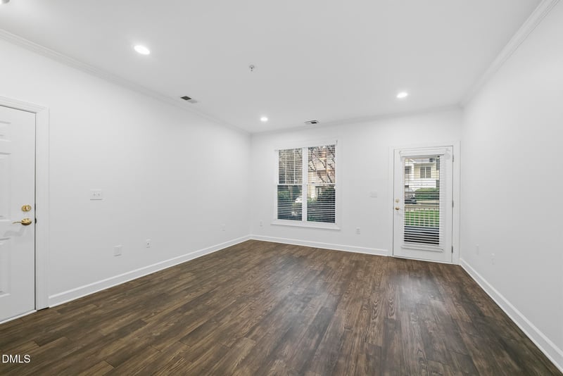1301 Durlain Dr #105, Raleigh, NC 27614