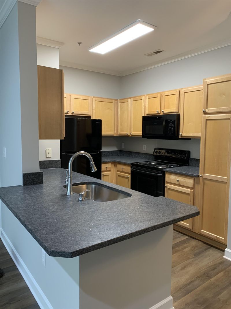 1301 Durlain Dr #202, Raleigh, NC 27614