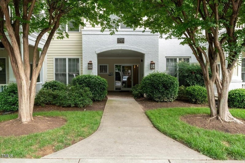 1301 Durlain Dr, Raleigh, NC 27614