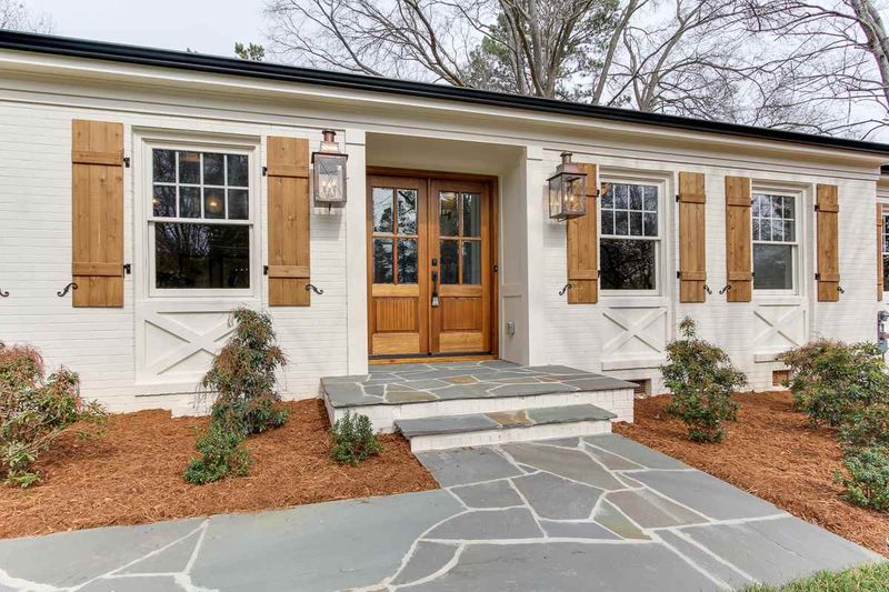 1301 Fairfax Dr, Raleigh, NC 27609