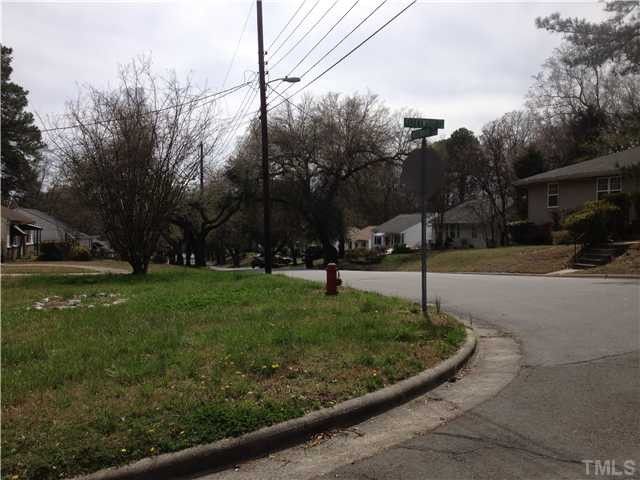 1301 Fleetwood St, Durham, NC 27707