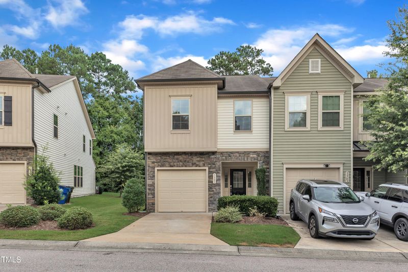 1301 Garden Stone Dr, Raleigh, NC 27610