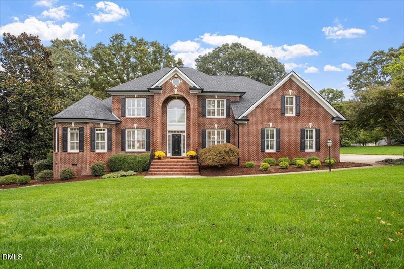 1301 Glenden Falls Way, Raleigh, NC 27614