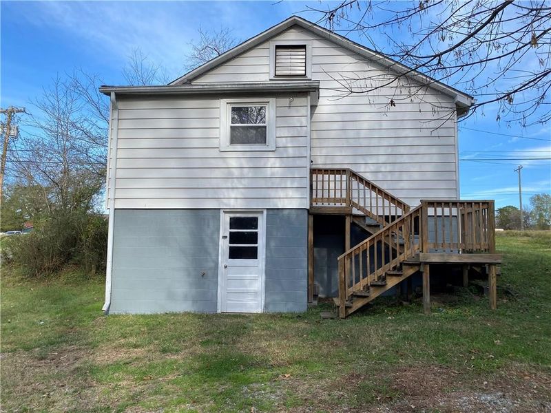 1301 E Harden St, Graham, NC 27253
