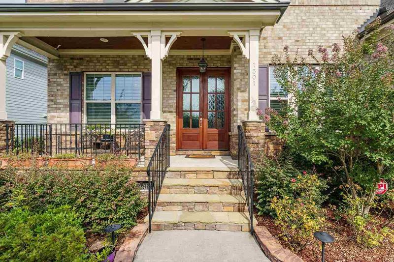 1301 Magnolia Bend Loop, Cary, NC 27519