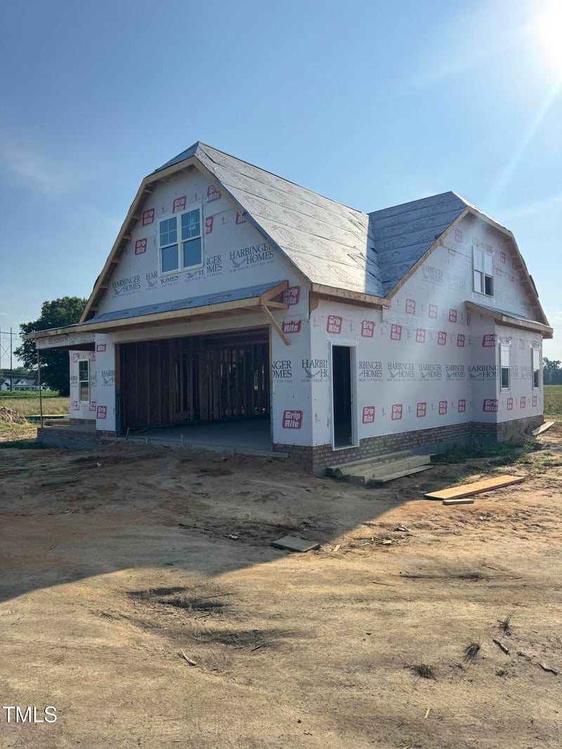 1301 Parkertown Rd, Four Oaks, NC 27524