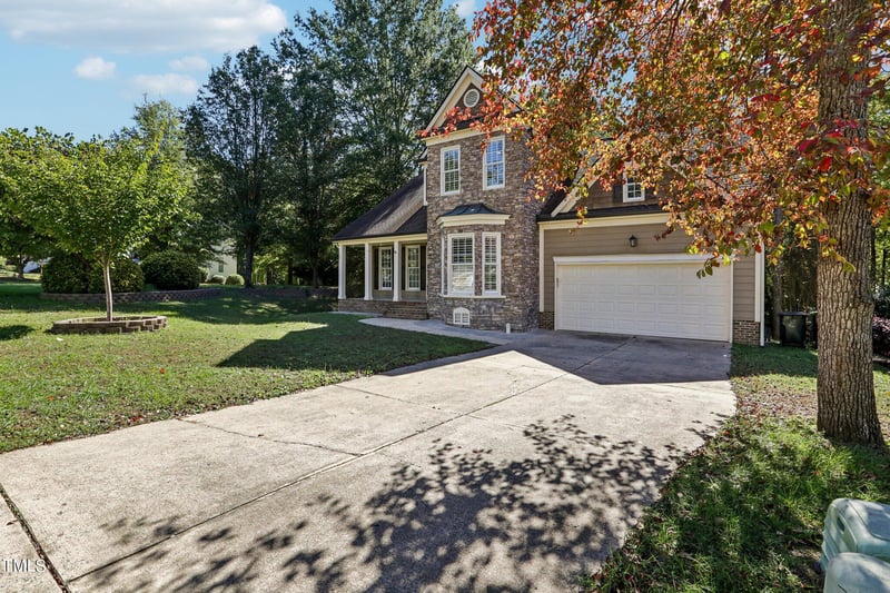 1301 Pendula Pa, Apex, NC 27502