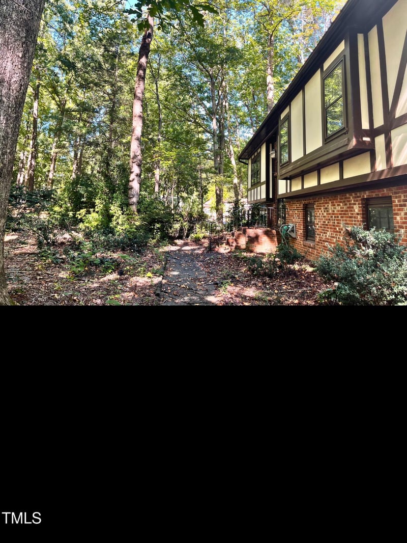 1301 Seabrook Ave, Cary, NC 27511