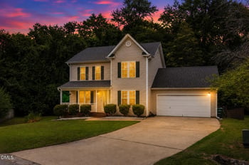 1301 Stonemason Dr, Fuquay Varina, NC 27526