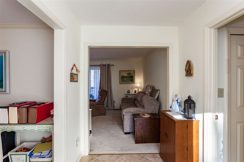 1301 Windy Ridge Rd, Chapel Hill, NC 27517