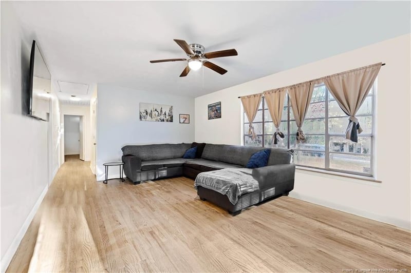 1302 Calla Cir, Fayetteville, NC 28303