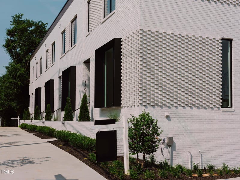 1302 Chamblee Hill Ct, Raleigh, NC 27608