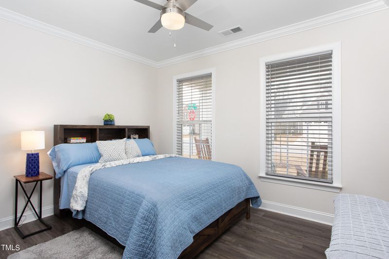 1302 Farm Leaf Dr, Durham, NC 27703