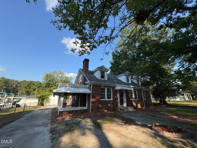 1302 Gold St, Wilson, NC 27893