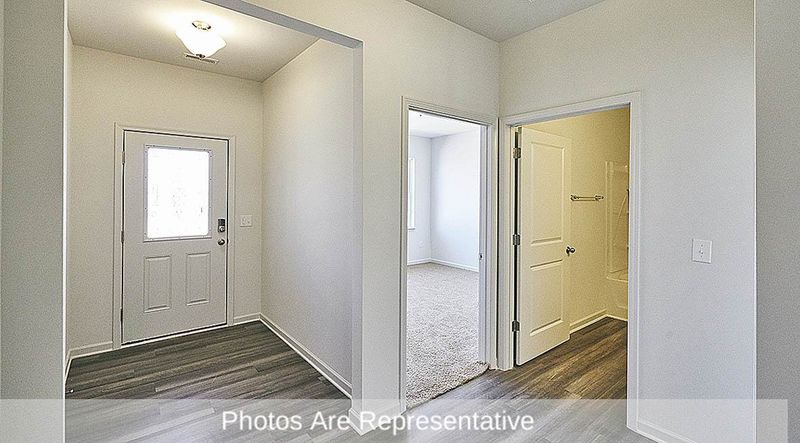 1302 Lansdowne Dr, Mebane, NC 27302