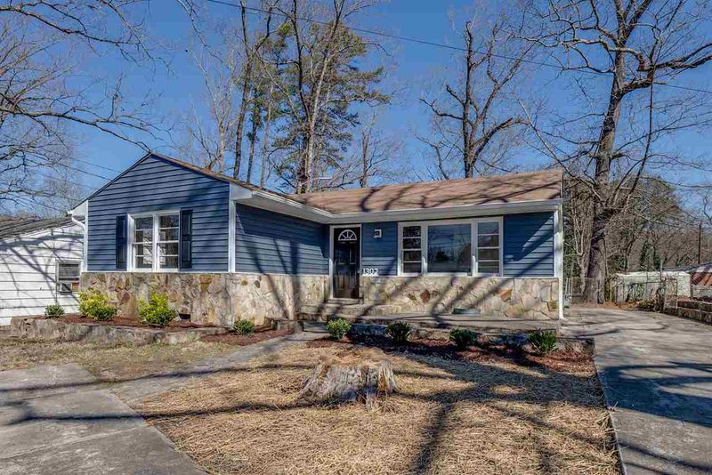 1302 N Miami Blvd, Durham, NC 27703
