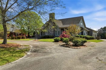 1302 Oakridge Blvd, Lumberton, NC 28358