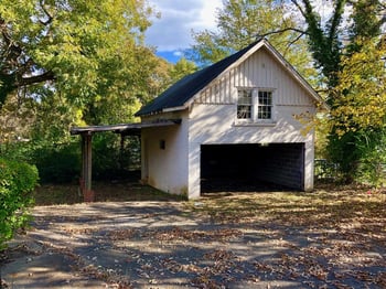 1302 Oberlin Rd, Raleigh, NC 27608