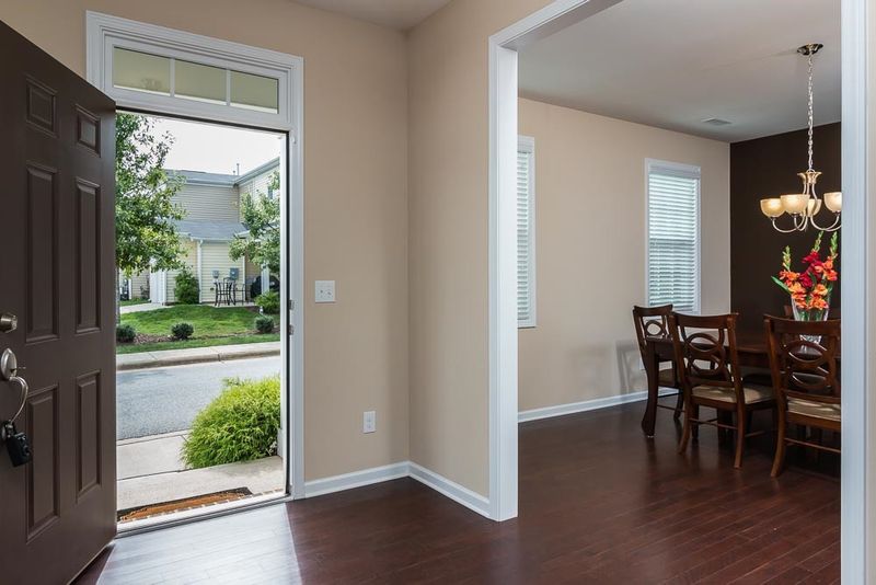 1302 Regulator St, Raleigh, NC 27603