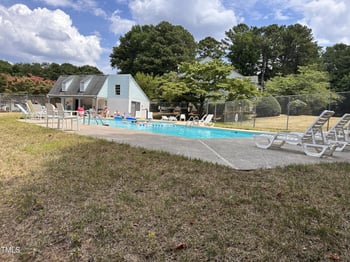 1302 Springlawn Ct, Raleigh, NC 27609