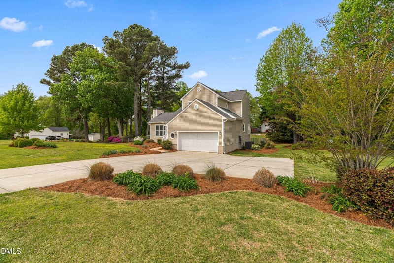 1302 Swift Creek Rd, Smithfield, NC 27577
