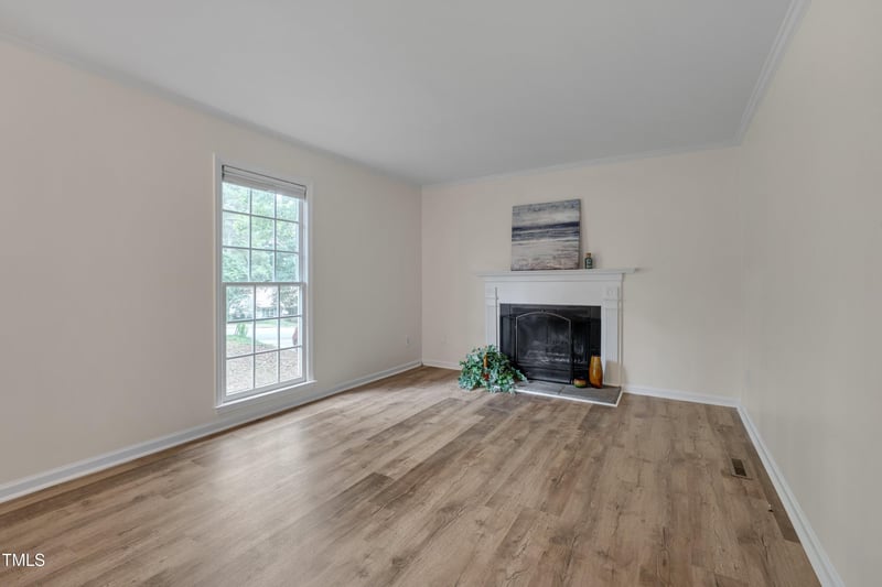 1302 Valley Run Dr, Durham, NC 27707