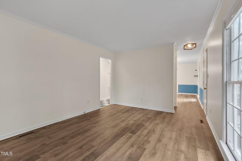 1302 Valley Run Dr, Durham, NC 27707
