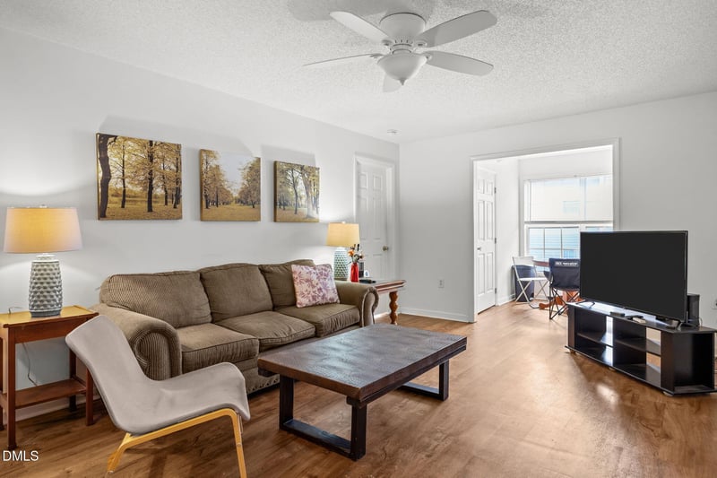 1303 Kent Rd #204, Raleigh, NC 27606