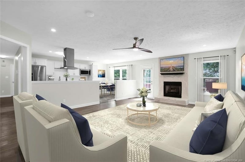 1304 Alexwood Dr, Hope Mills, NC 28348