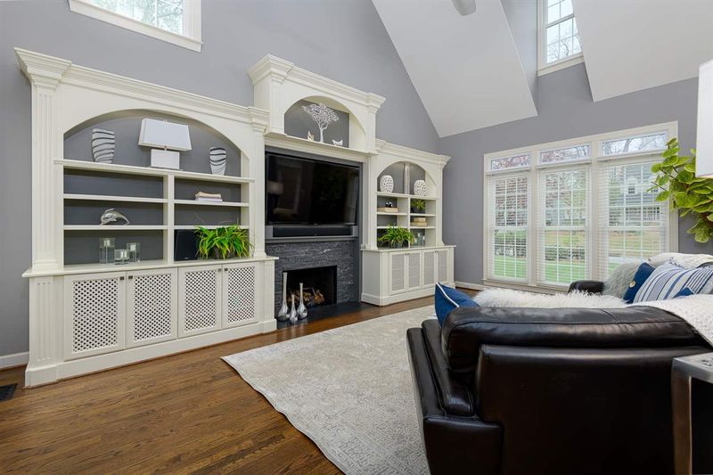 1304 Apache Ln, Apex, NC 27502