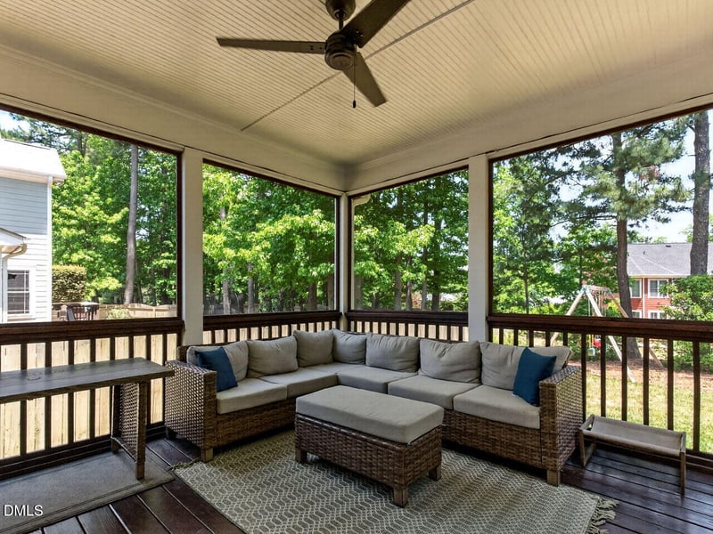 1304 Applethorn Dr, Apex, NC 27502