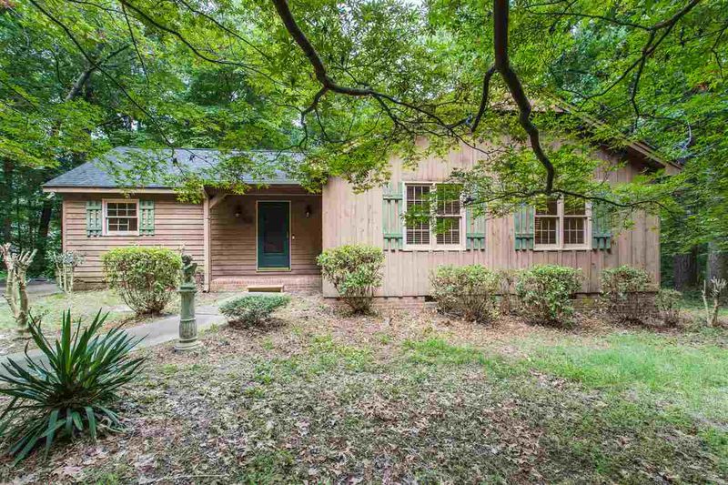 1304 Broken Branch Ct, Raleigh, NC 27610