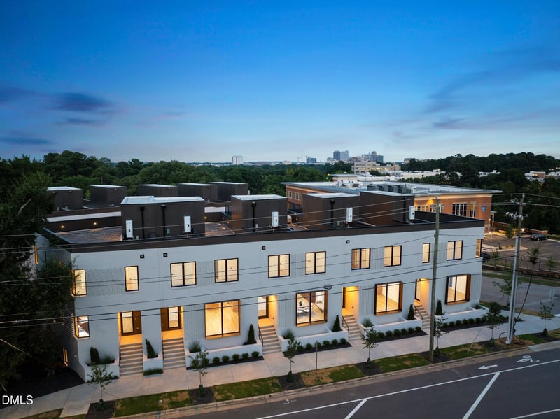 1304 Chamblee Hill Ct, Raleigh, NC 27608