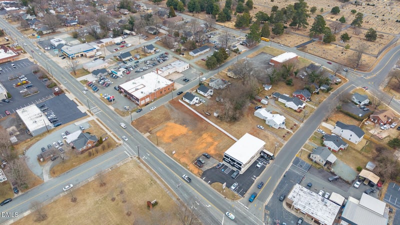 1304 S Church St, Burlington, NC 27215