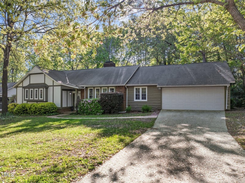 1304 Deboy St, Raleigh, NC 27606