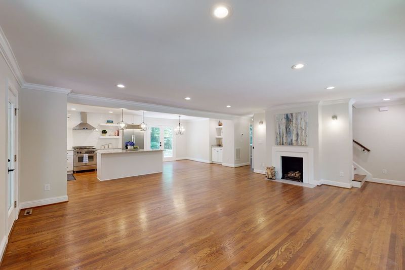 1304 Dixie Trl, Raleigh, NC 27607