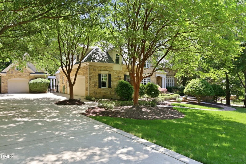 1304 Enderbury Dr, Raleigh, NC 27614