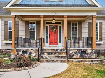 1304 Golden Bluff Ln, Fuquay Varina, NC 27526