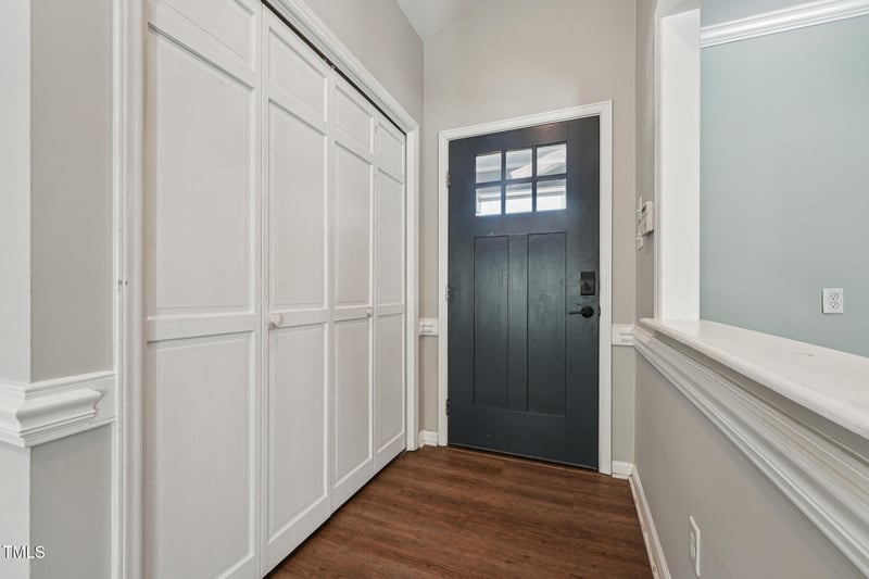 1304 Greenside Dr, Raleigh, NC 27609