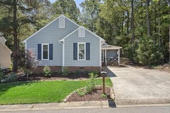 1304 Greenside Dr, Raleigh, NC 27609