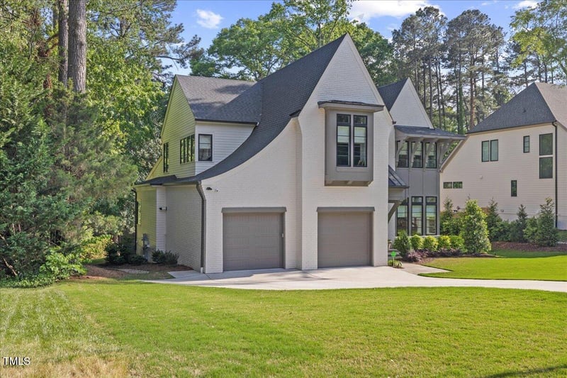 1304 Ivy Ln, Raleigh, NC 27609