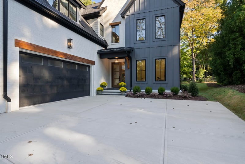 1304 Lennox Pl, Raleigh, NC 27612