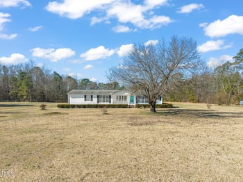 1304 Nc 96 Hwy S, Zebulon, NC 27597