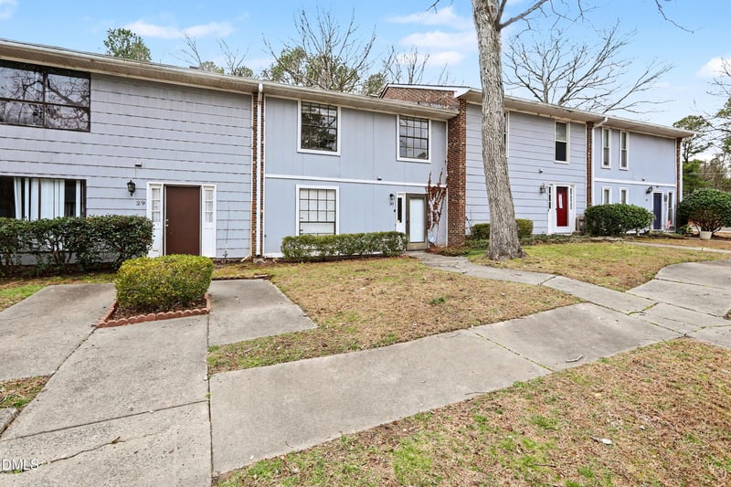 1304 Seaton Rd #30, Durham, NC 27713