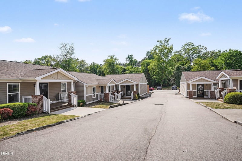1304 State St, Raleigh, NC 27610