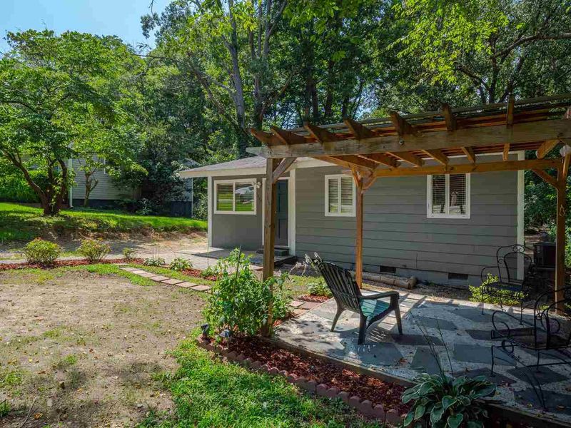 1304 Valley Rd, Garner, NC 27529