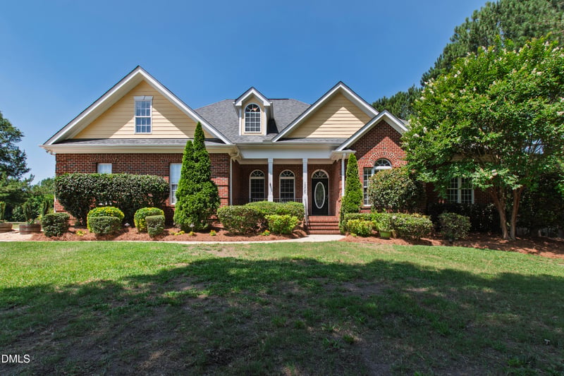 1305 Brookhill Dr, Clayton, NC 27520