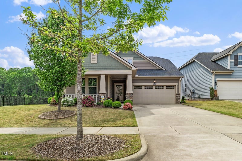 1305 Chronicle Dr, Durham, NC 27703